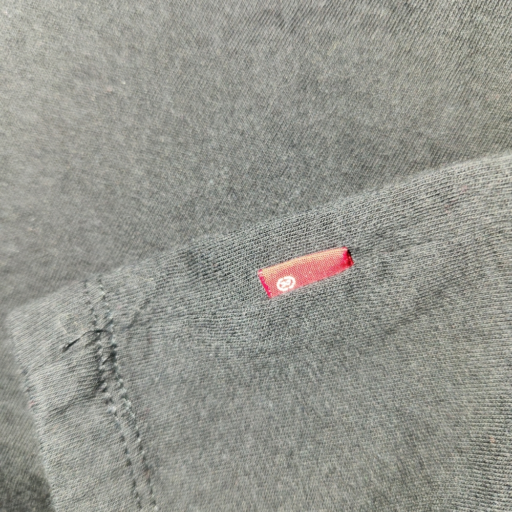 Levi's - Picture 4 of 4